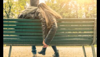 الحب الواعي: بناء الانسجام الدائم في علاقتك